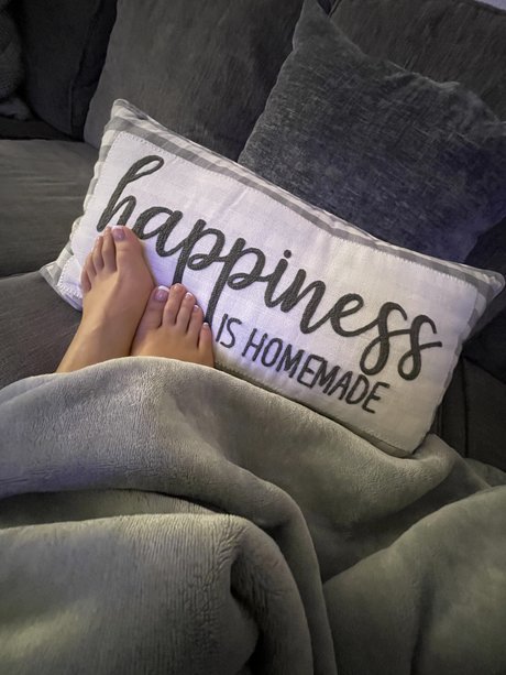 Dare look Barefoot onlyfans leaks free