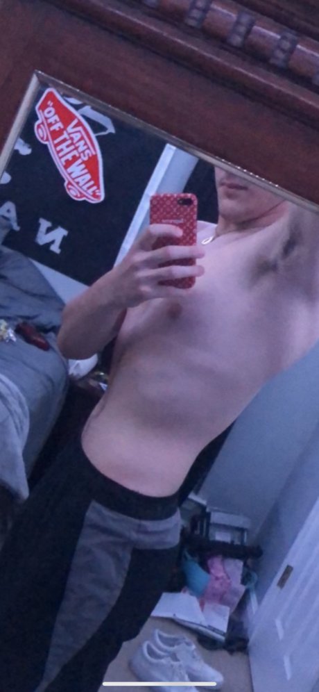 Laboy 20_ onlyfans photos