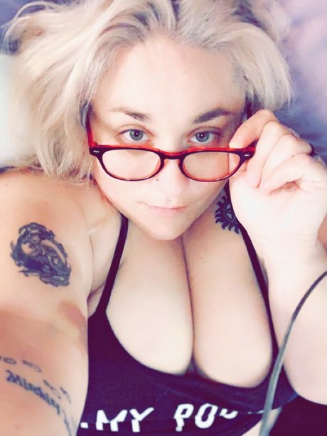 Roxy Silver leaked onlyfans