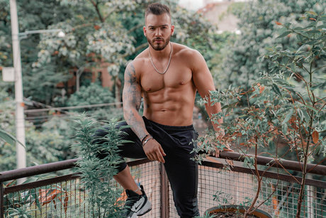 Oliver colt curso naked onlyfans leaked