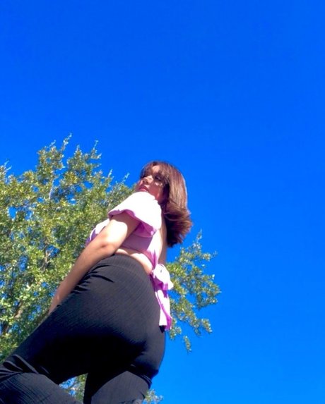 F tima Santos naked on onlyfans