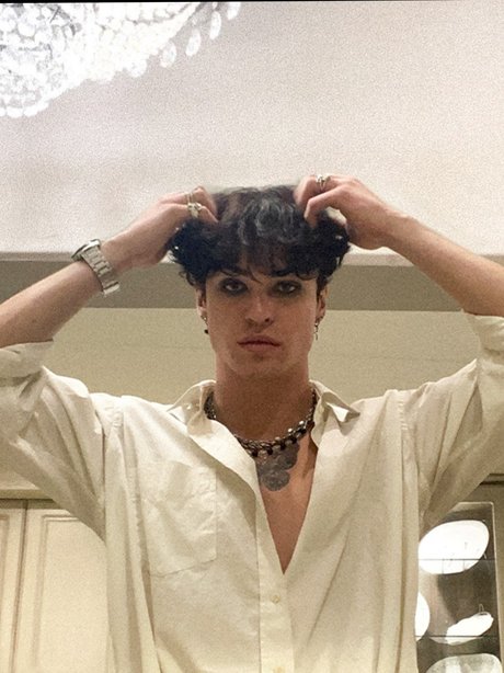 Jeandre Jvr onlyfans strip tease