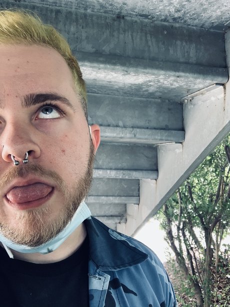 Taylor Wyatt onlyfans topless