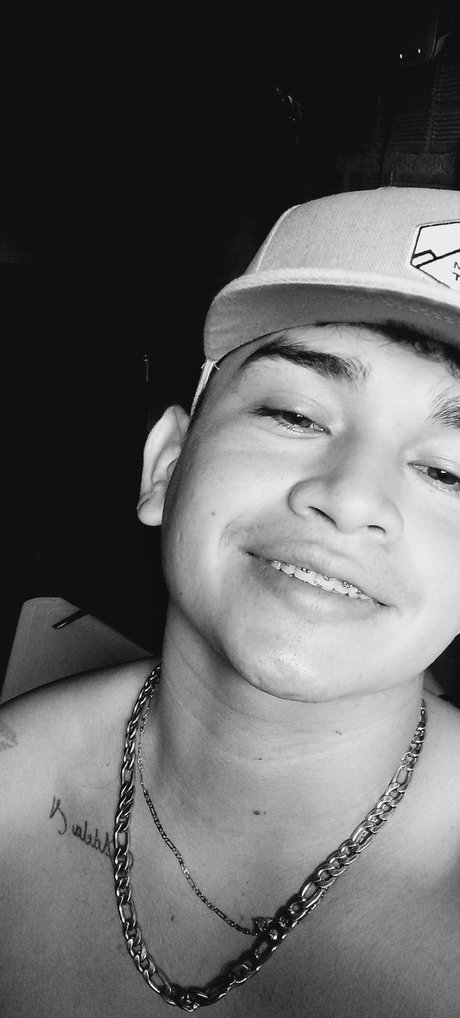 _Yilber Alonso_ nude leaks onlyfans