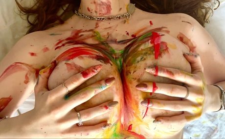 Pintarme onlyfans model photo