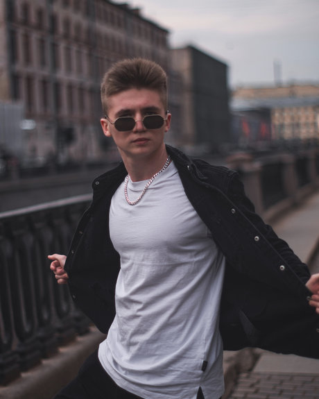 Denis Milukov nsfw onlyfans