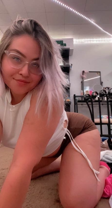 Thea Queen onlyfans nude