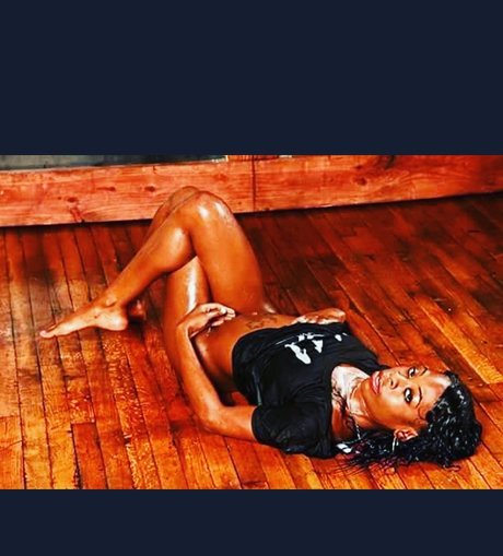 Golden Queen onlyfans leaked naked