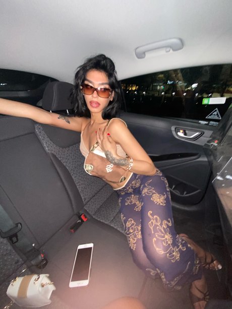 VALLERIA CARAMELA onlyfans nude content