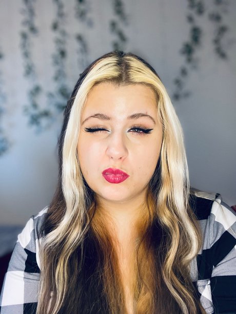 Luna 3 0 onlyfans for free