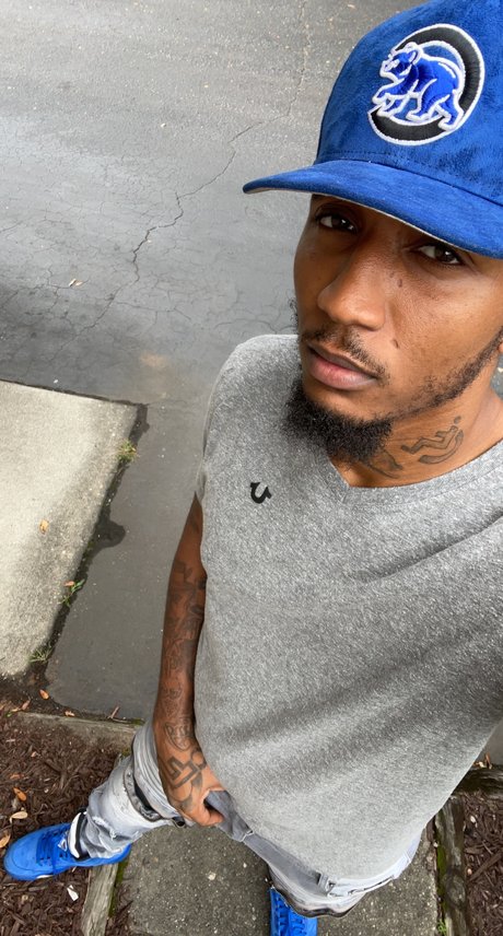 Scool60y onlyfans nude content