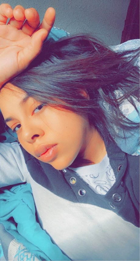 Tinaa Snow only fans sex