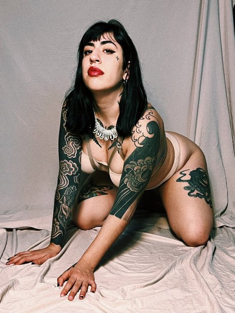 Giantess Jenna leaked onlyfans content