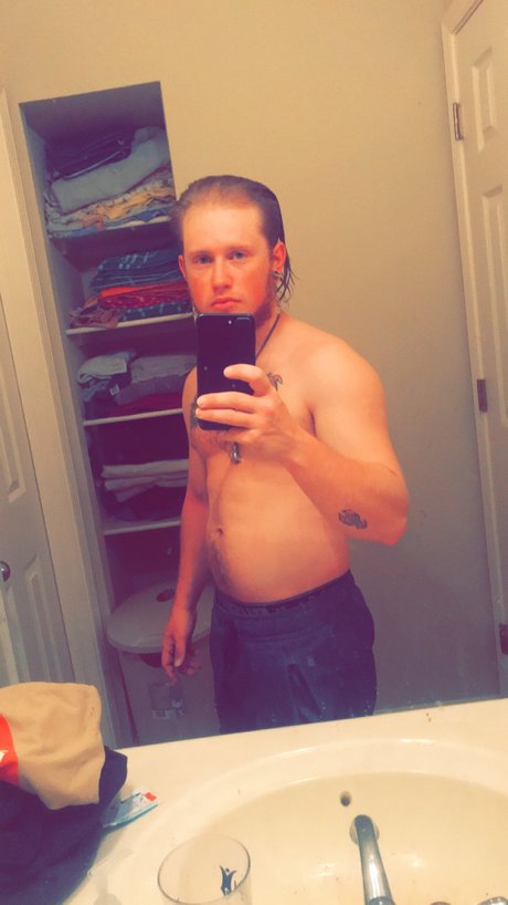 Dalton dobbs onlyfans pics