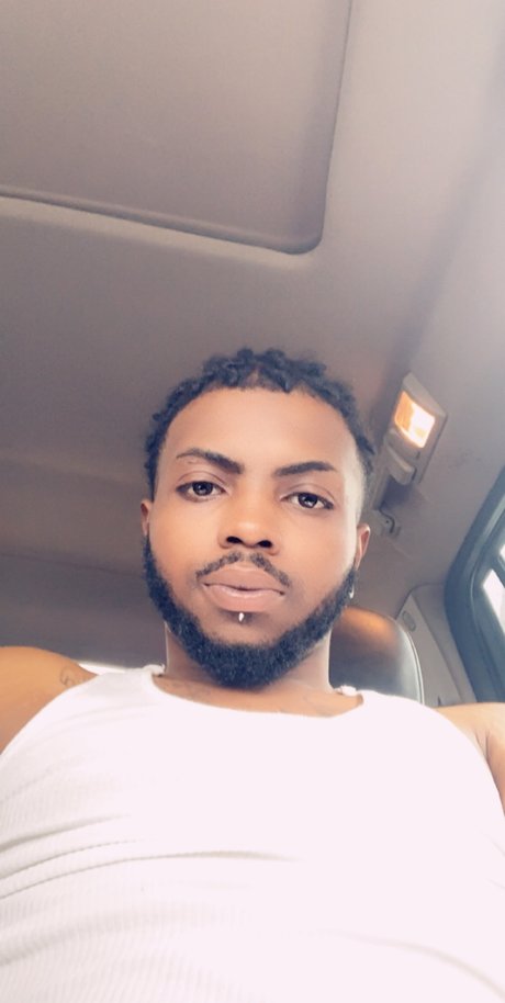 M AR K is on onlyfans