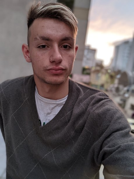 Tom s Stati nude onlyfans