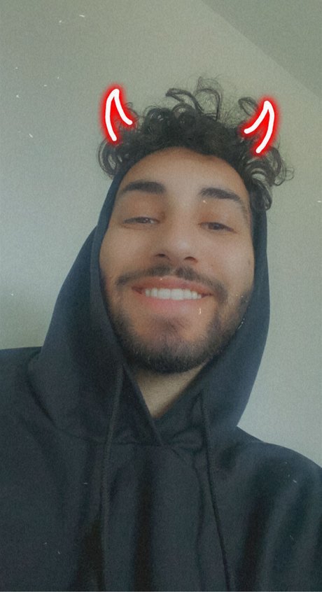 Arabian Prince onlyfans pics nude