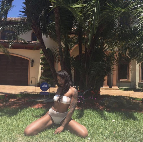 Ashanti Lollis onlyfans nude porn