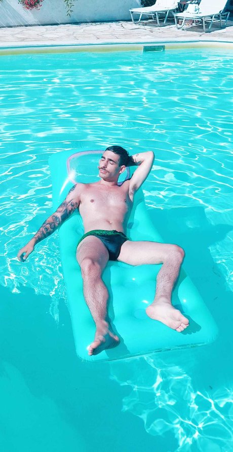 Kostas GeorgoPoulos onlyfans leak sex