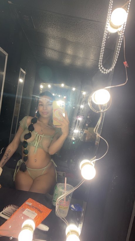 liza renee leaked nude onlyfans