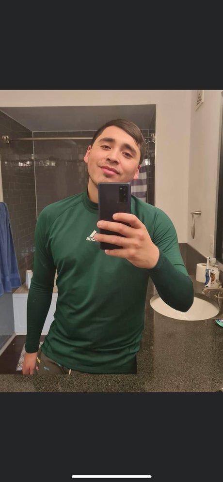 Erick Miranda onlyfans leakd