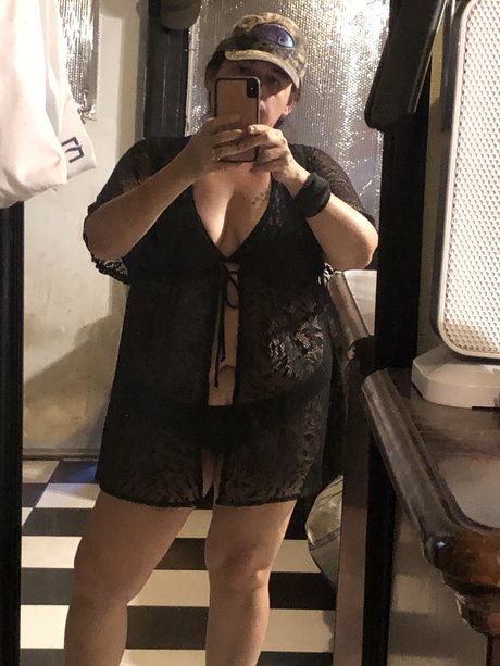 Jade Thomas naked onlyfans