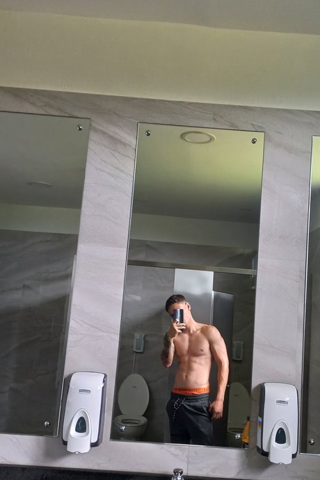 Roger Ram rez nudes onlyfans