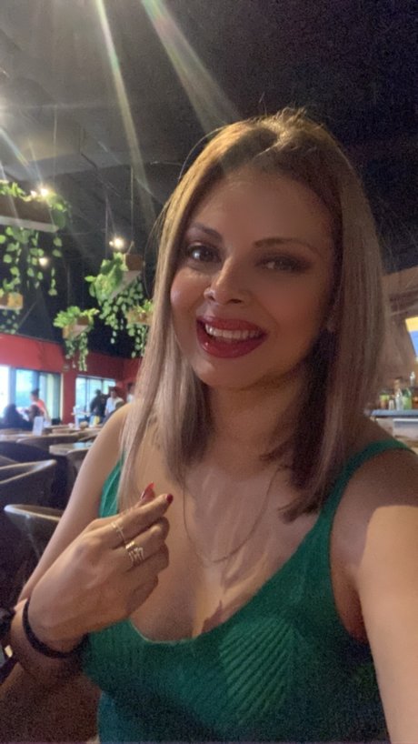 LRX26 nude onlyfans leak