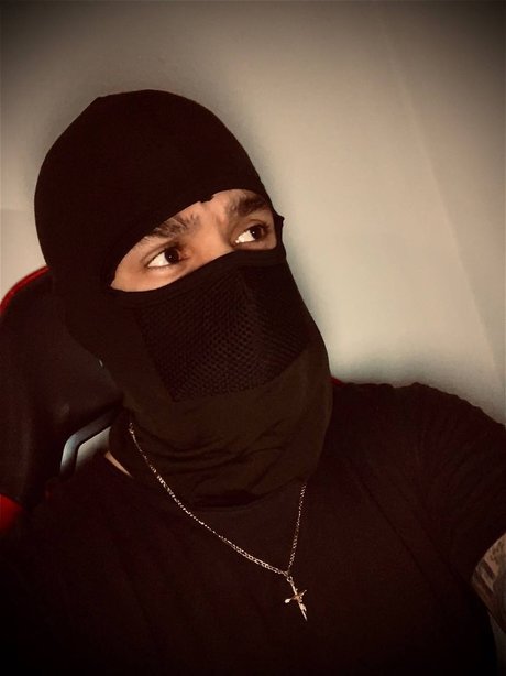 Rakim Thug strip onlyfans