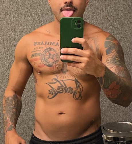 FeLL onlyfans leaked