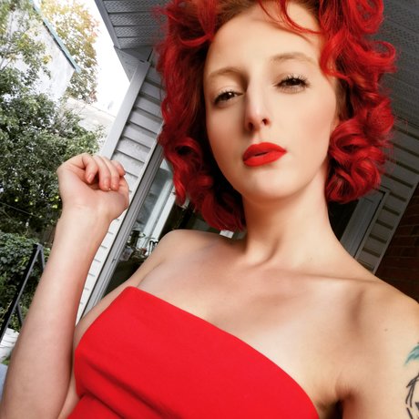 Mary Royz onlyfans model photo