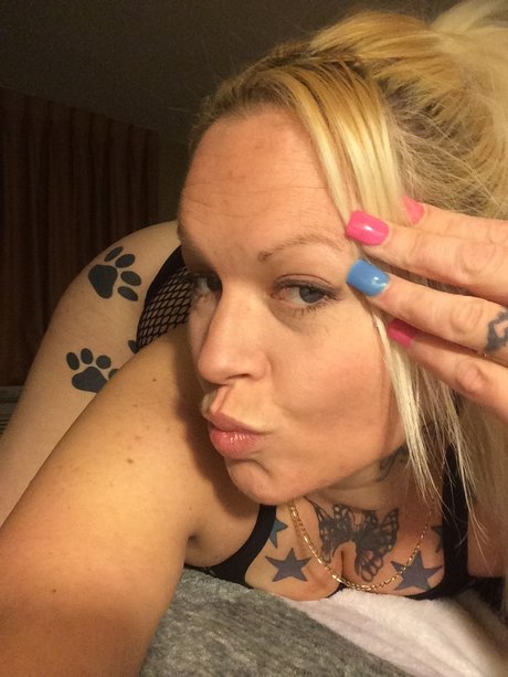 TrapBullient Pink only fans leaks