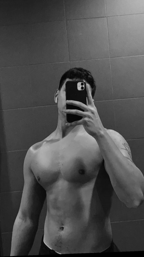 Unknow_ onlyfans naked