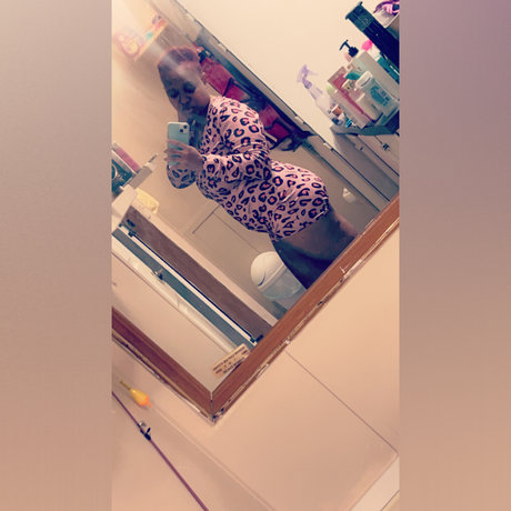 Rockiihaze09 onlyfans leaks.