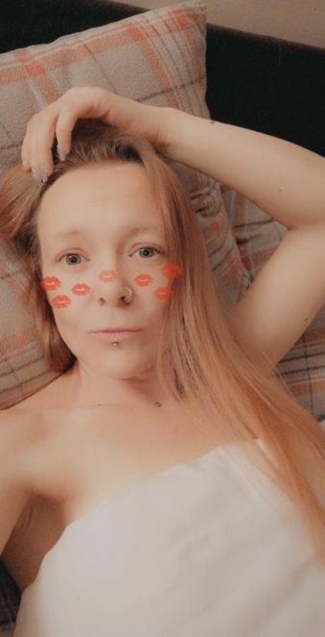 AnnieBee onlyfans nude