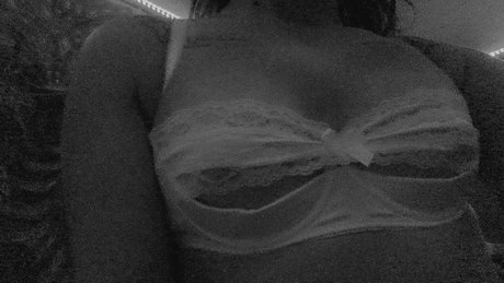 Versing trans onlyfans porn leaks