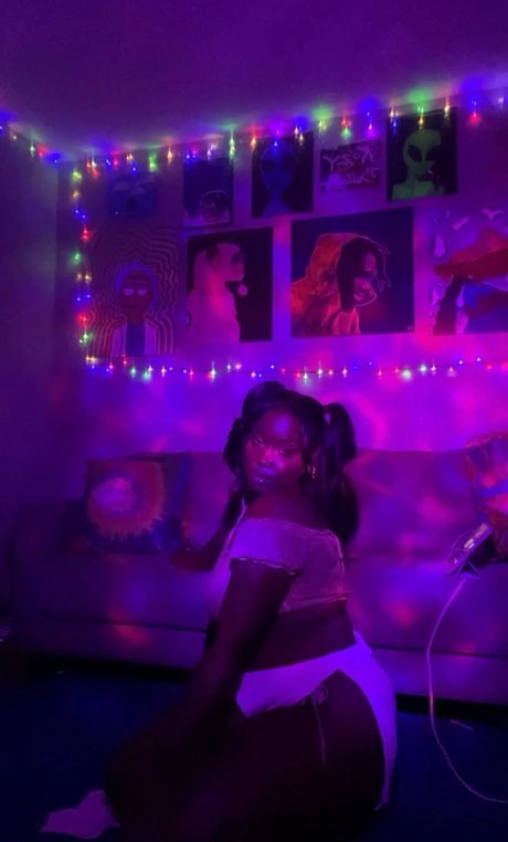 theaestheticho onlyfans x