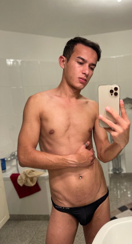 Carlos Rodrigo Ruiz Diaz onlyfans ass