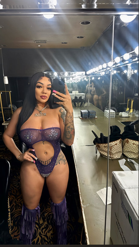 Mika amp amp Friends_ only fans naked