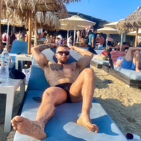 Tiago Fernandes onlyfans leak ass