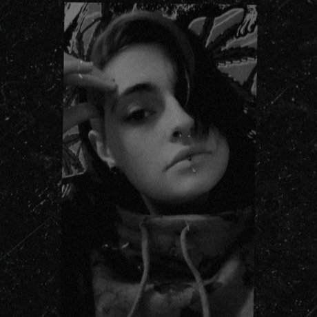 Kayven Rhiannon leaked onlyfans pictures