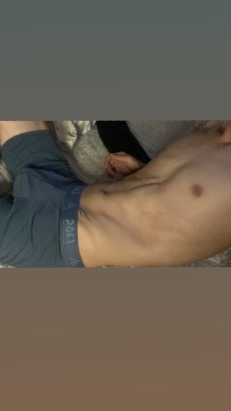 Miguel Cardona onlyfans fotos