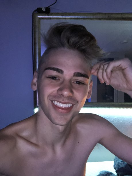 Paxton Ward onlyfans leak porn