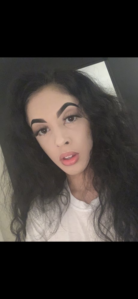 Willow tree free only fans