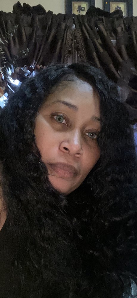 Madlen Decembre onlyfans content type