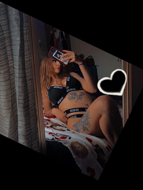 KBaeee_ feet onlyfans