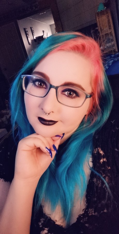 PrettyKitty onlyfans pic