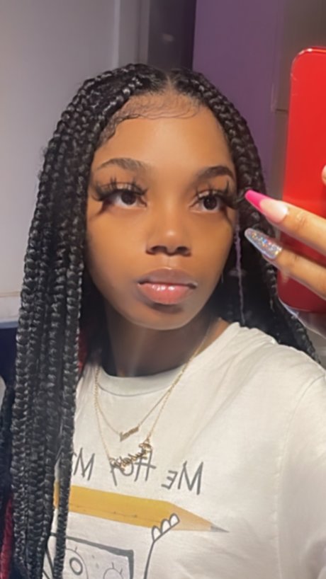 _I THE BRAT_ desnuda onlyfans