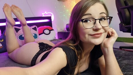 TinyEmily onlyfans leaks