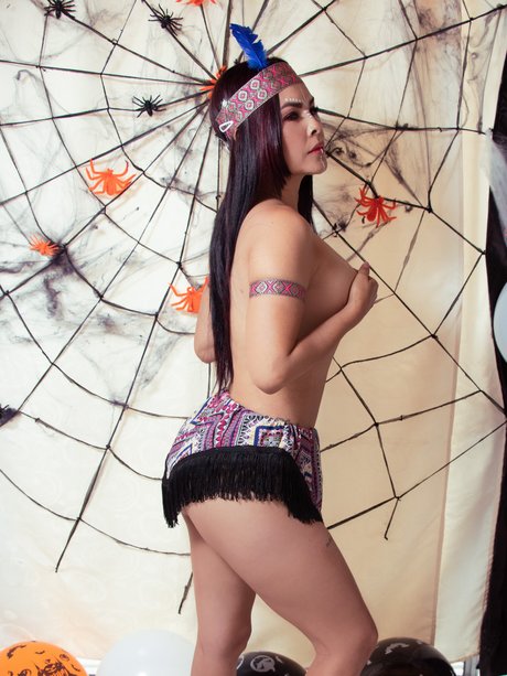 Pocahontas Usuga onlyfans leaked nude